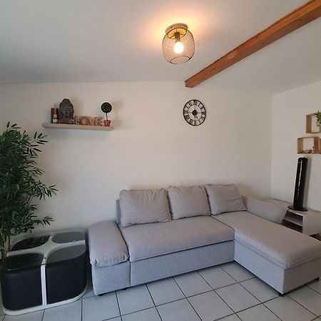 Charmant Appartement 2 Chambres 400 M Centre Gare Valence  Exteriör bild