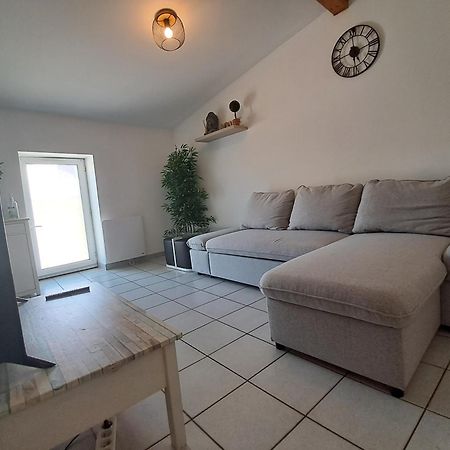 Charmant Appartement 2 Chambres 400 M Centre Gare Valence  Exteriör bild